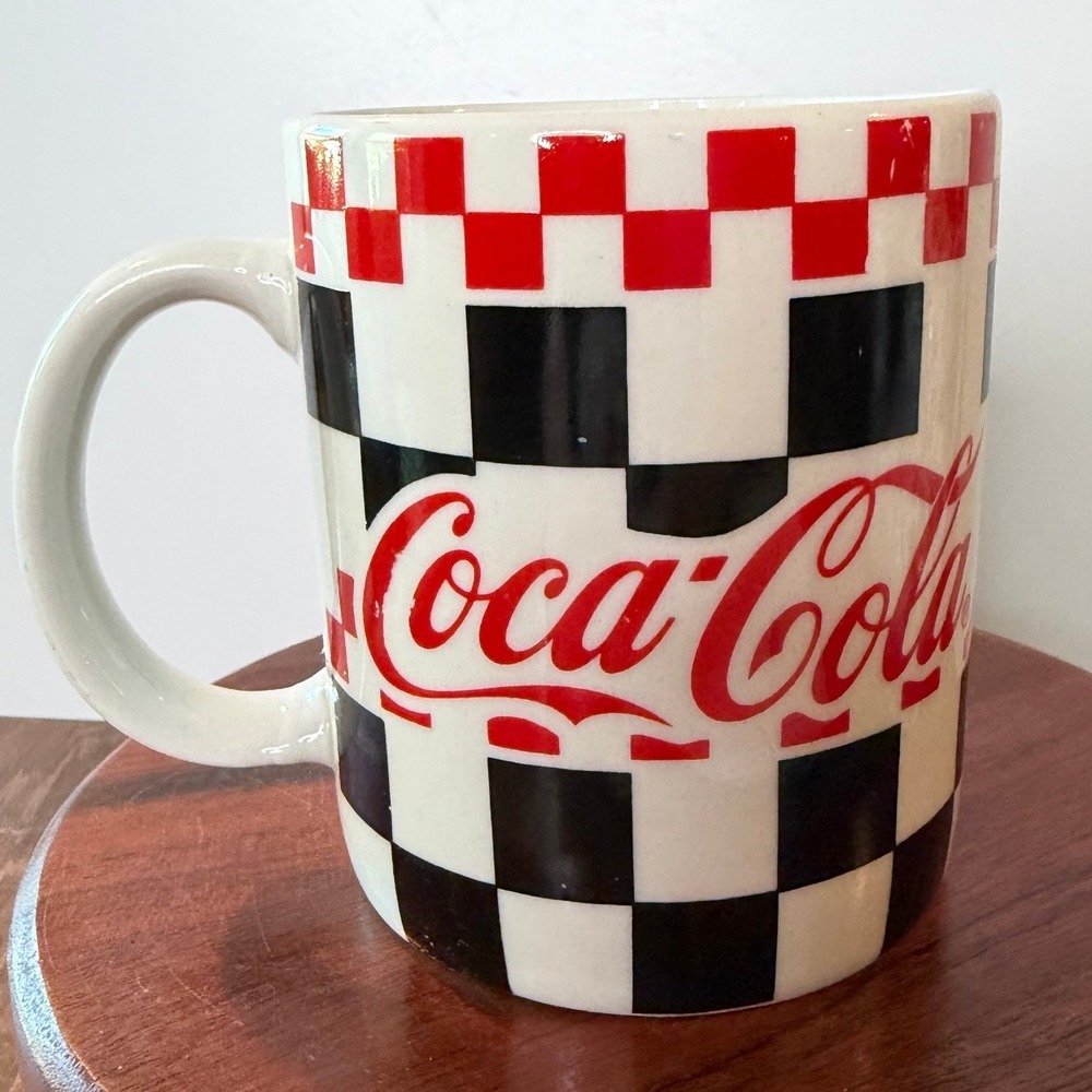 Vintage 1999 Coca Cola Gibson Checkerboard Coffee Mug Red Black White